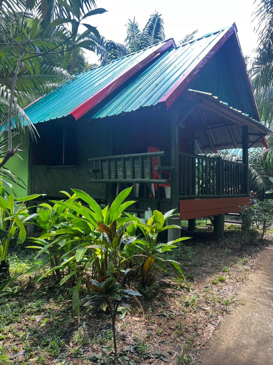 Khaosok Bamboo Huts Resort Khao Sok National Park Exterior photo