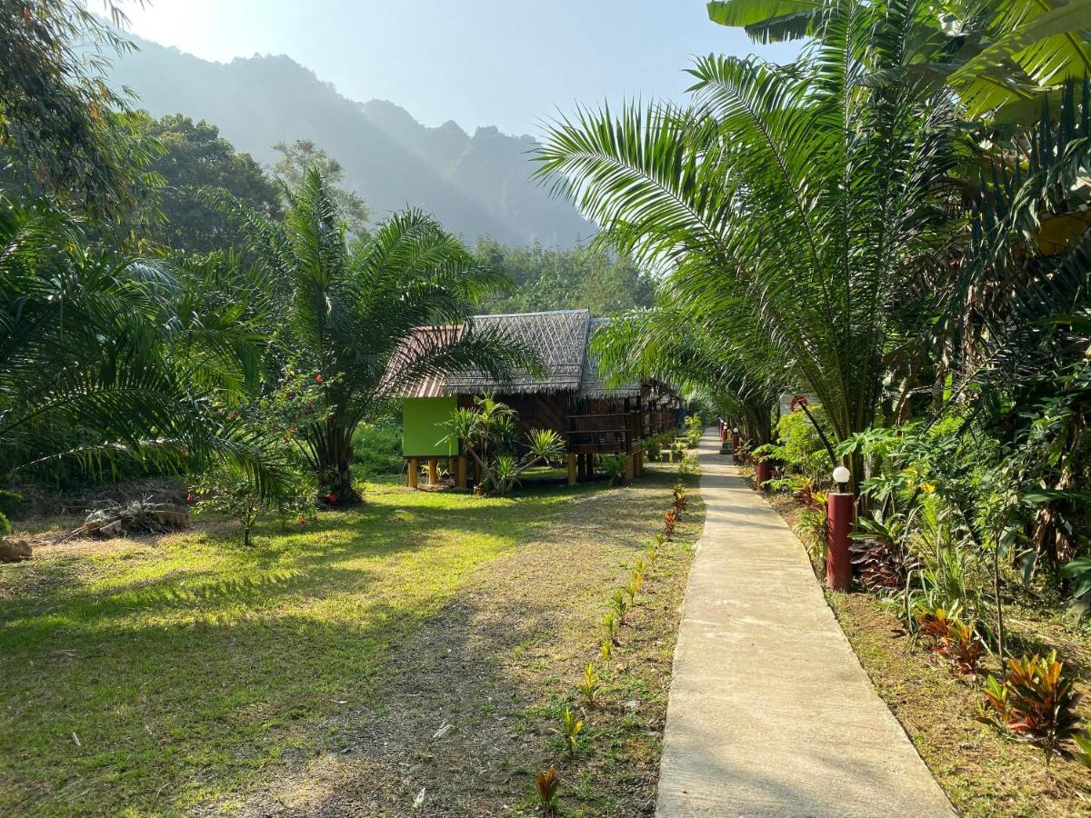 Khaosok Bamboo Huts Resort Khao Sok National Park Exterior photo