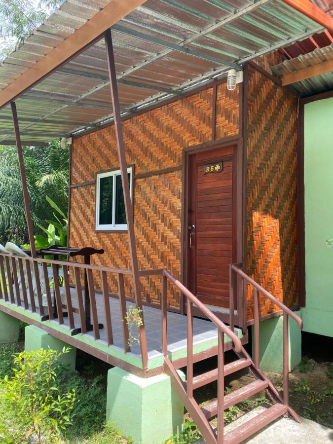 Khaosok Bamboo Huts Resort Khao Sok National Park Exterior photo